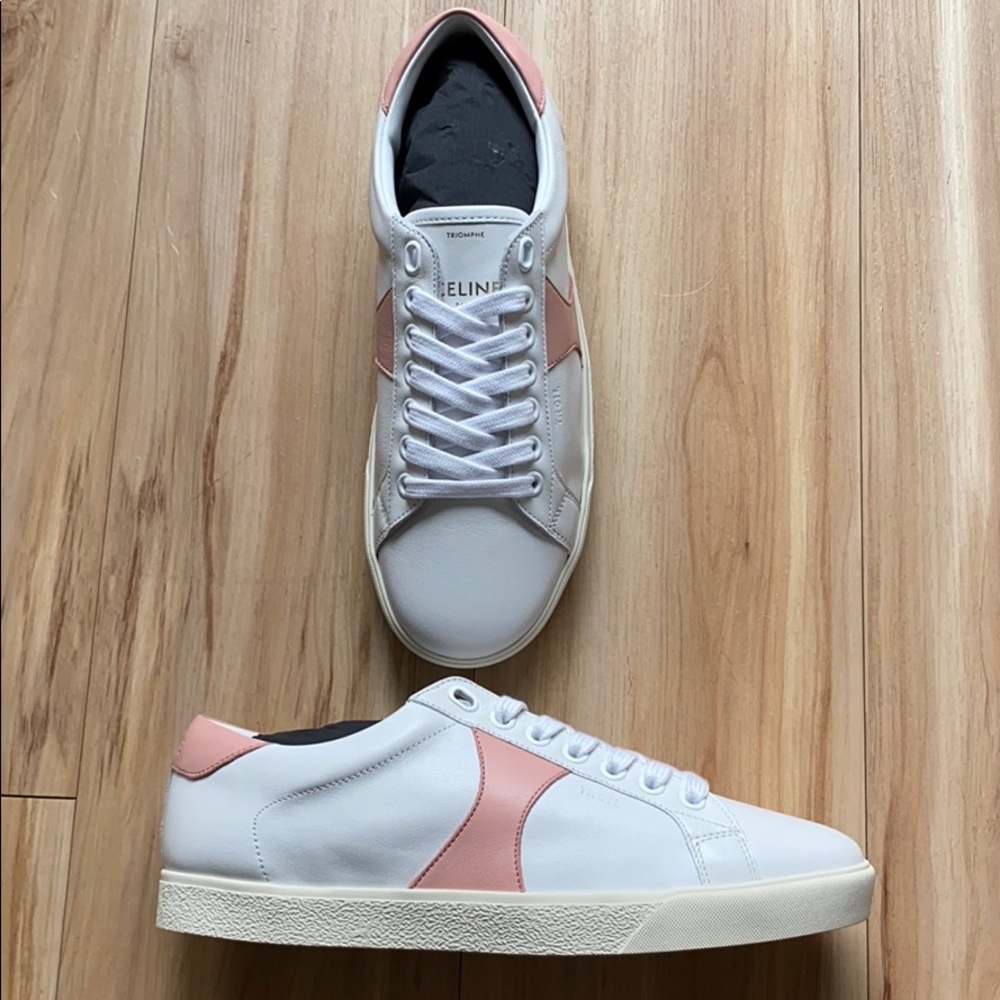 CELINE TRIOMPHE LOW LACE UP SNEAKER IN CALFSKIN